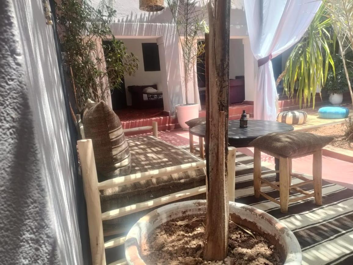 Dar Tadout Guest House Ait Ourir Exterior photo