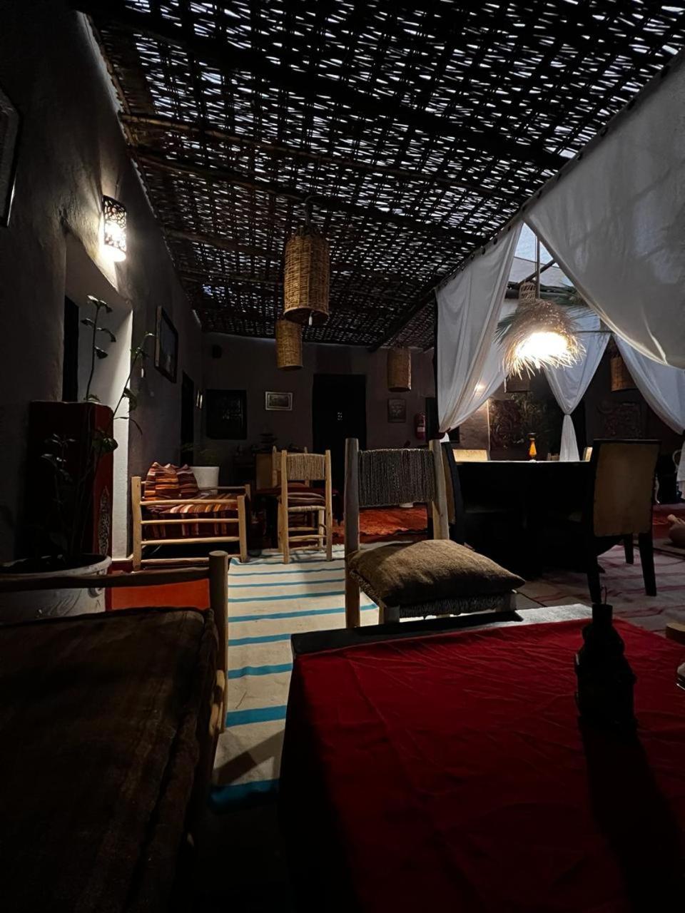 Dar Tadout Guest House Ait Ourir Exterior photo